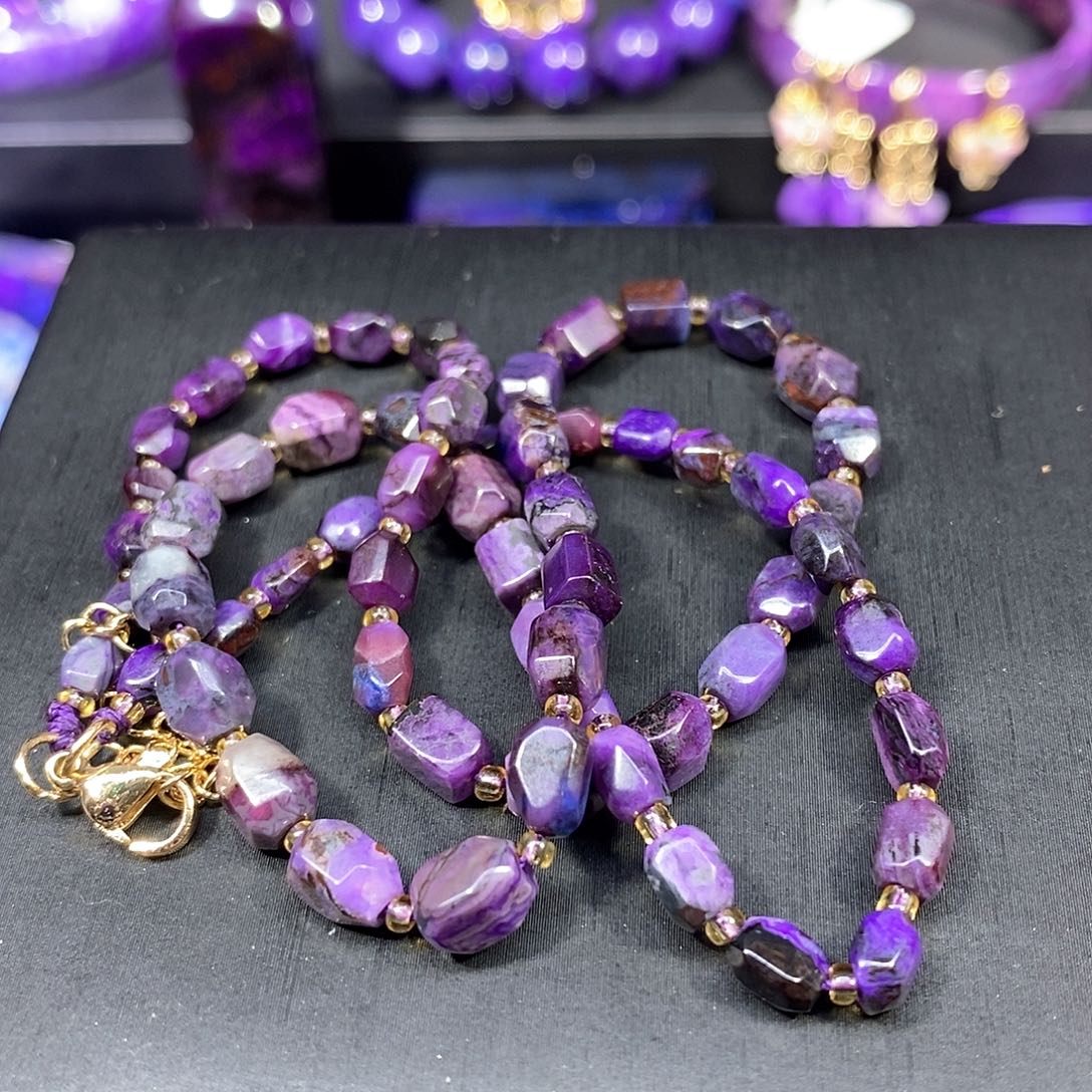 苏纪石（舒俱来）未镶嵌南非舒俱来皇家紫钻切项链