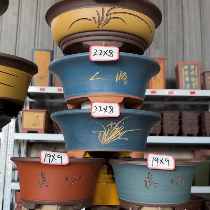 紫砂花盆100-8。             