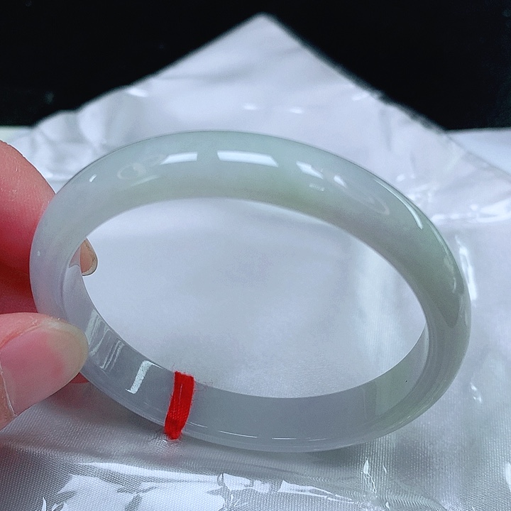 翡翠未镶嵌手镯2号