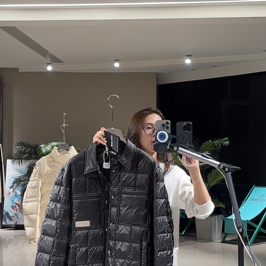 鐧***箪18193，48的码数黑色的