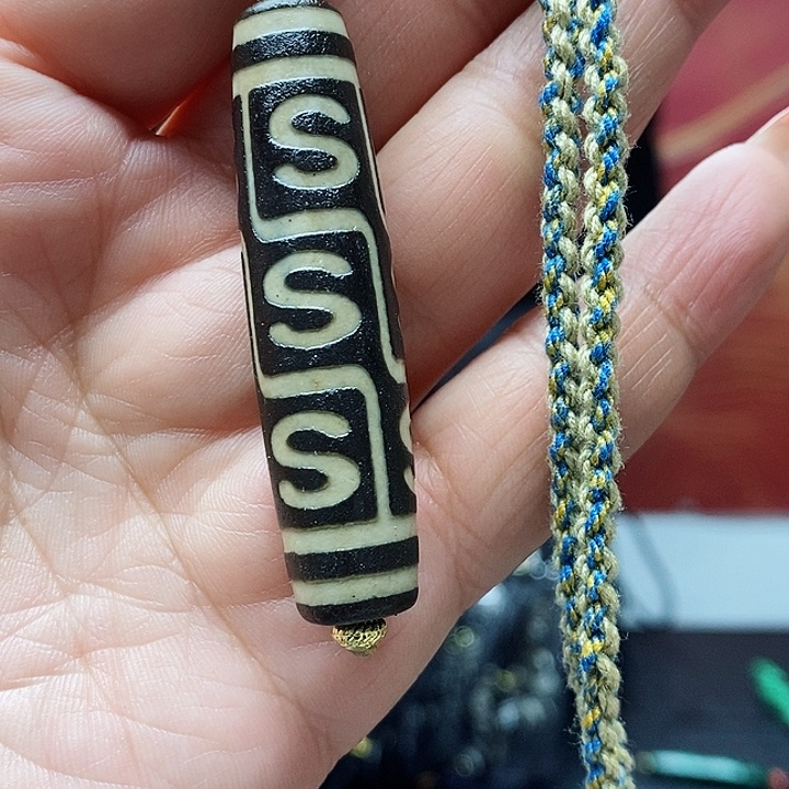 玛瑙/玉髓颈饰合金