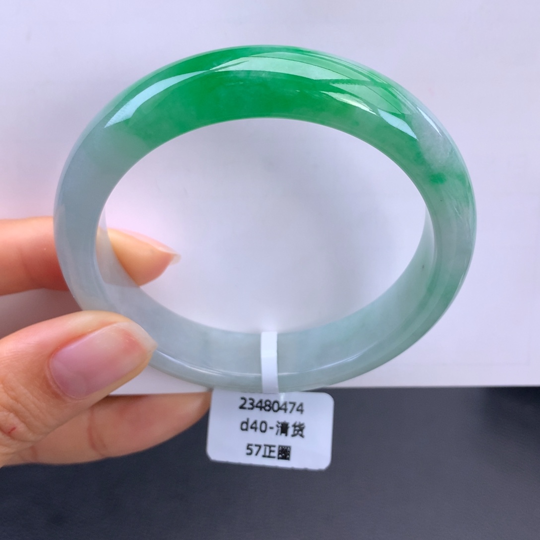 翡翠未镶嵌手镯糯冰辣绿手镯（完整强推）