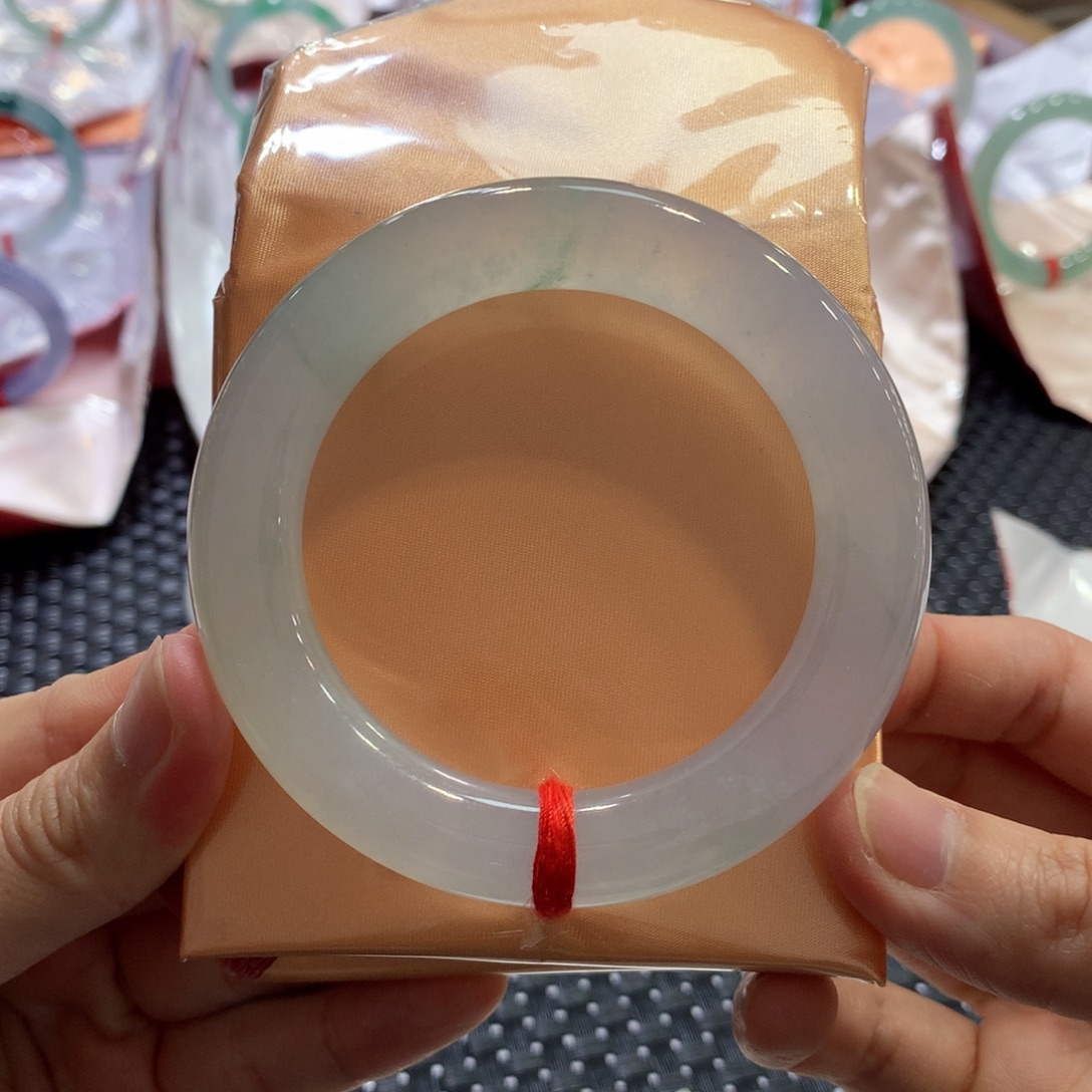 翡翠未镶嵌手镯闪购 10