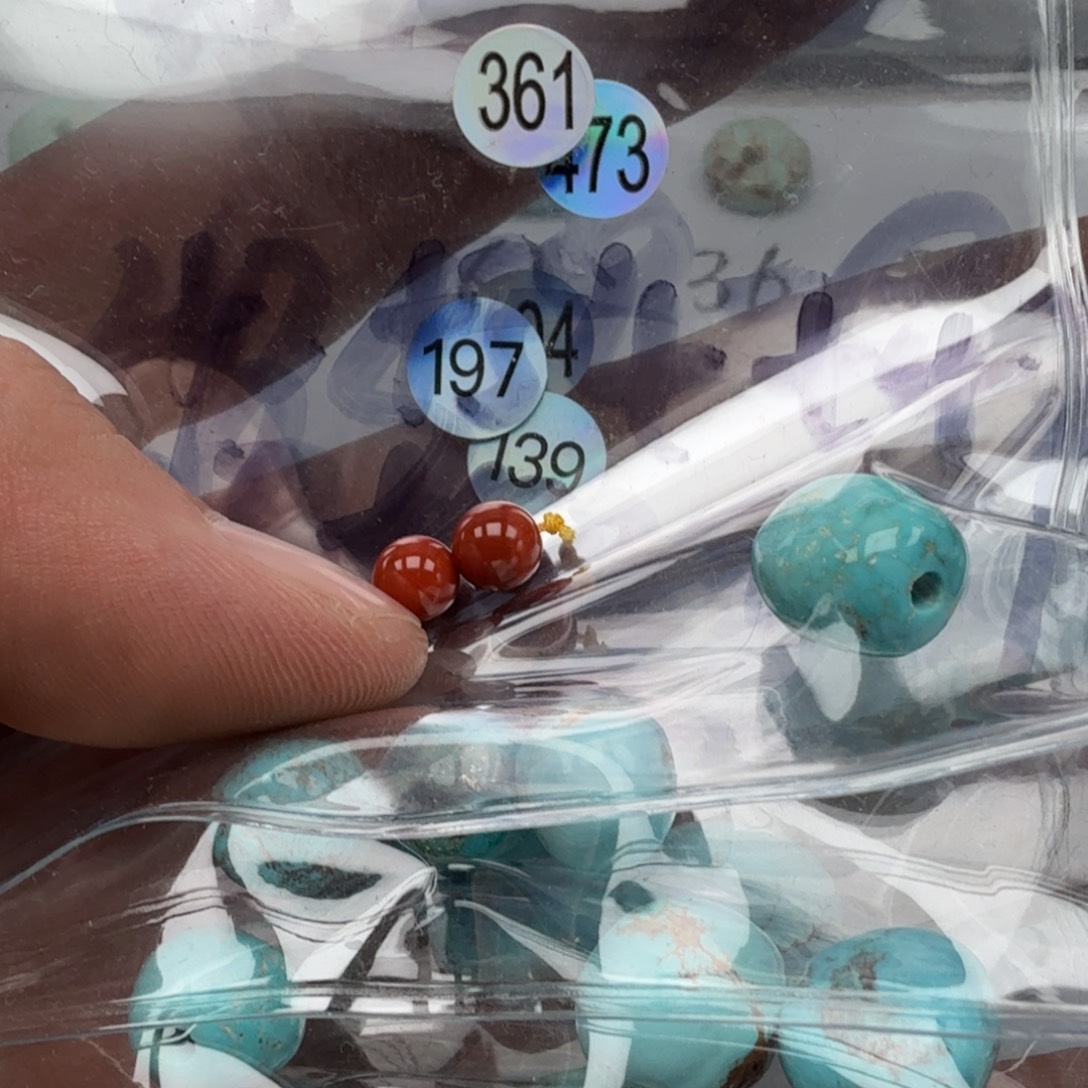 林****南红玛瑙未镶嵌珠宝奇石