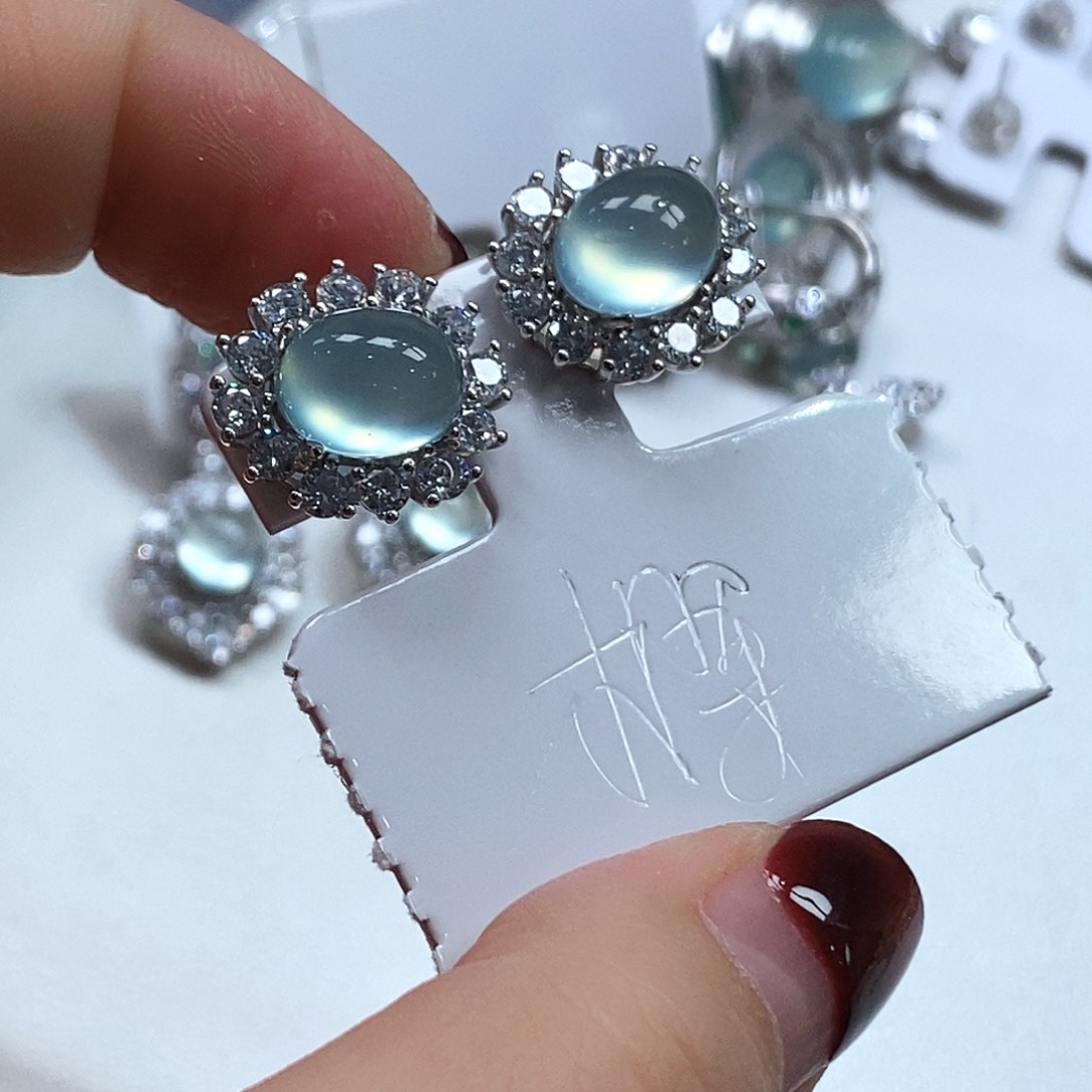 大***桃蛇纹石玉银S925镶嵌耳坠