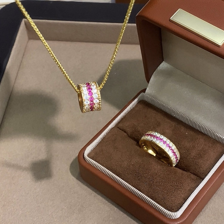 银葵 【红钢钰】法式复古满钻坠链经典镶钻路路通吊坠