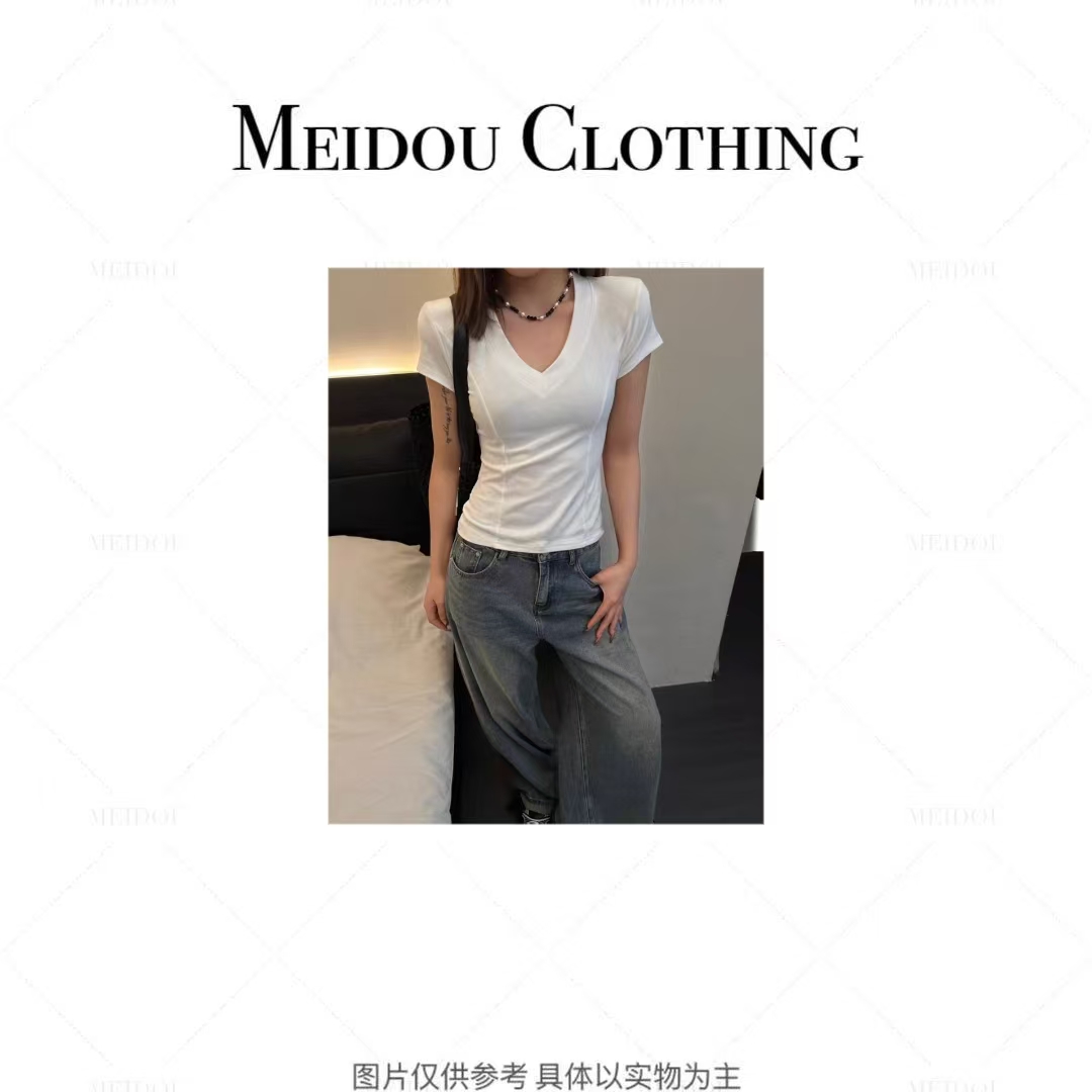 MEIDOU-【V领少女】经典款T恤修身显瘦高腰垫肩纯色上衣