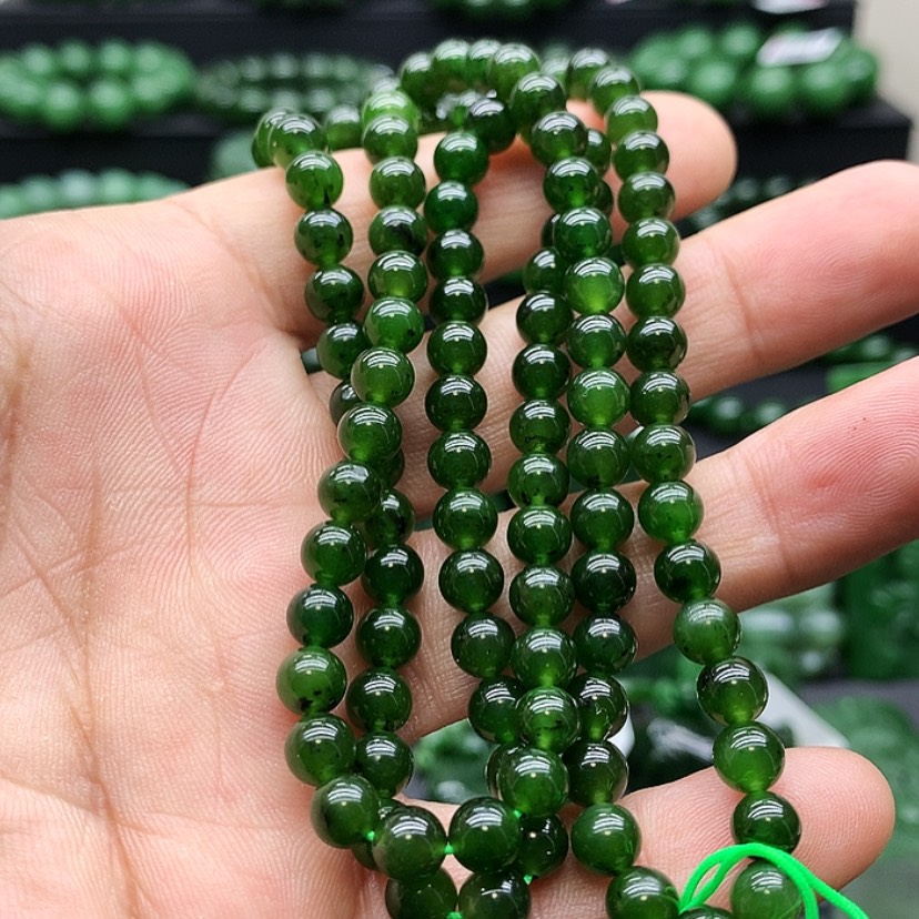 【闪购商品】和田玉（碧玉）颈饰未镶嵌