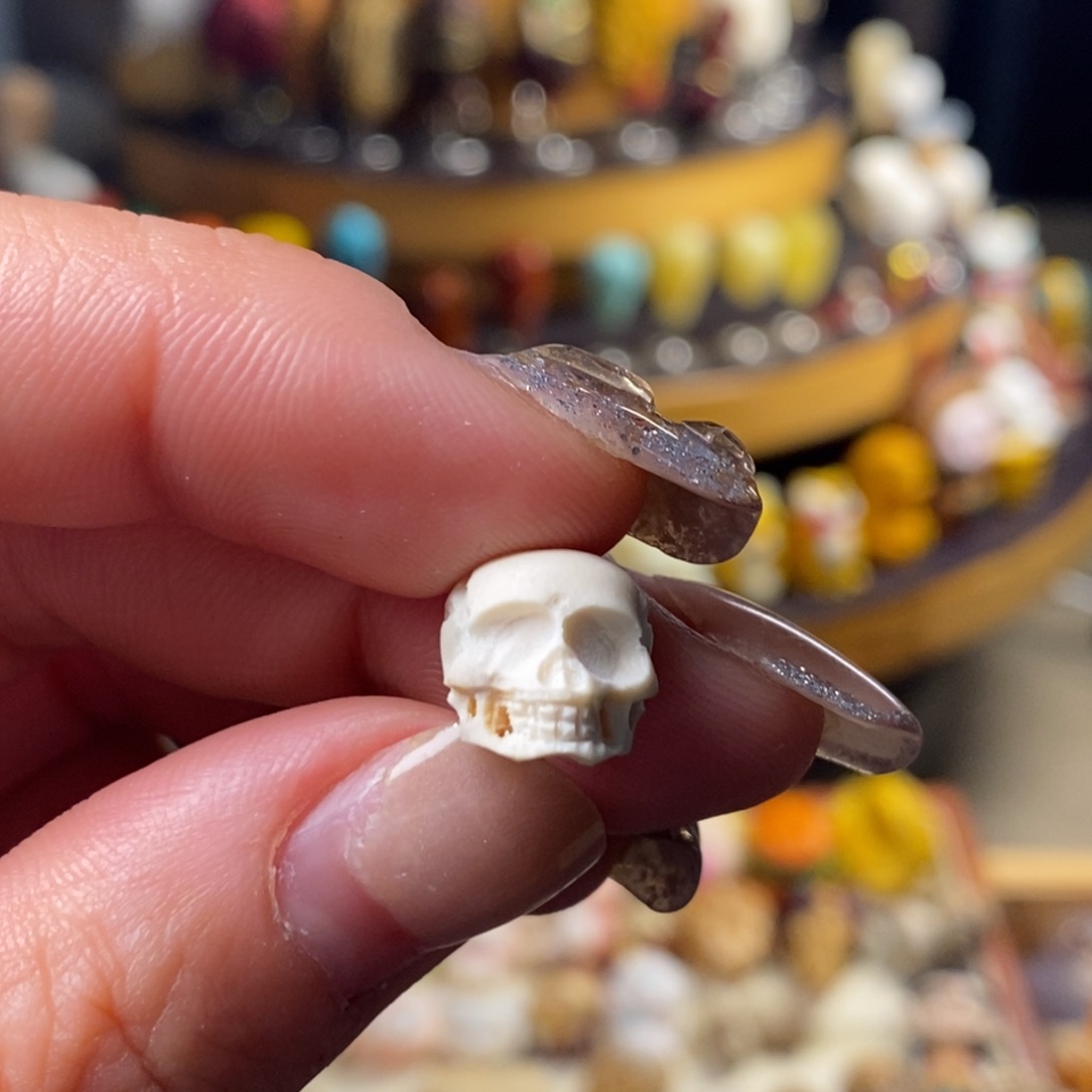 半***疯琉璃/树脂/塑料类文玩配饰