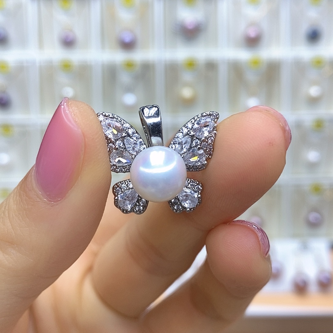 未镶嵌吊坠(赠链)淡水珍珠