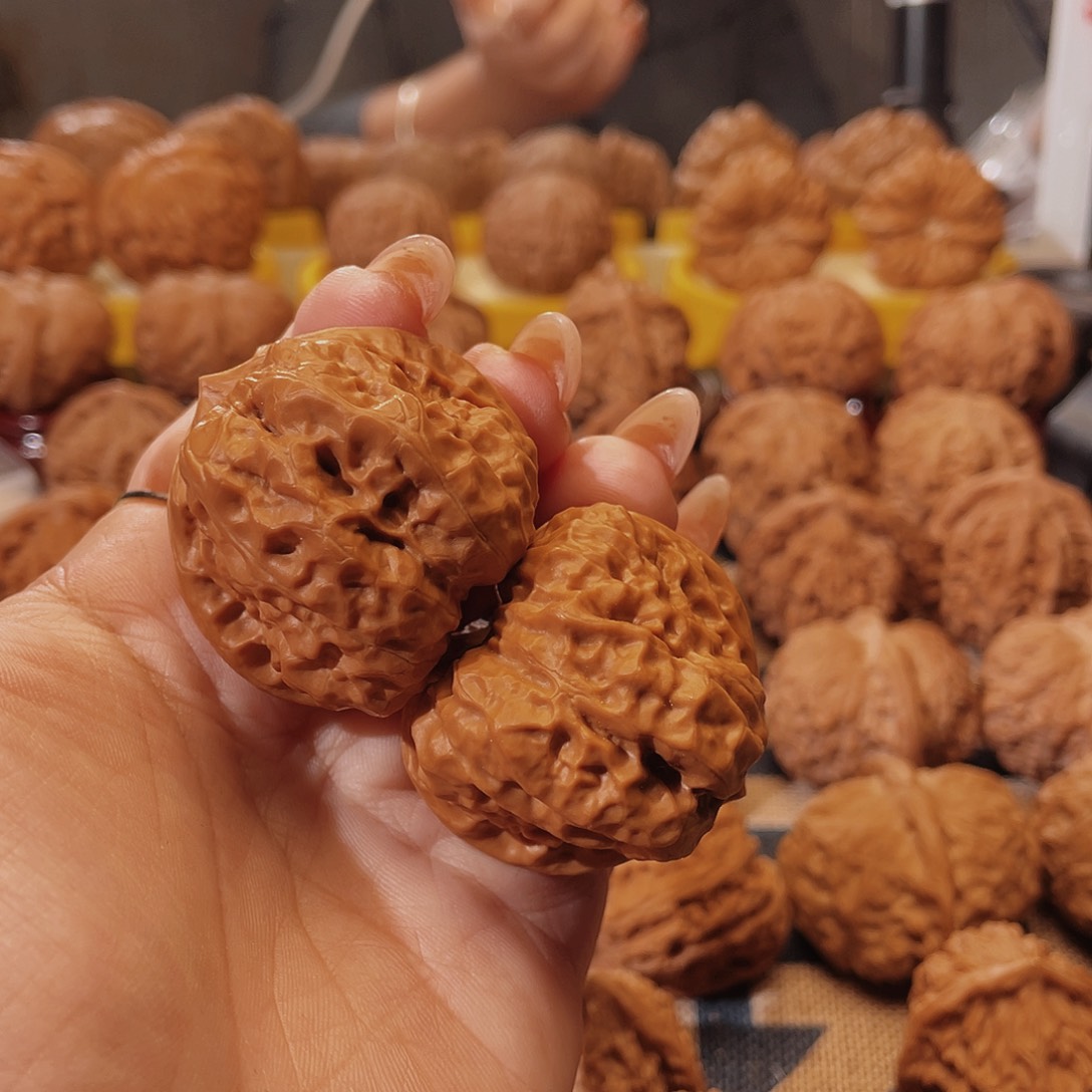 吊坠文玩核桃40三角蛤蟆头