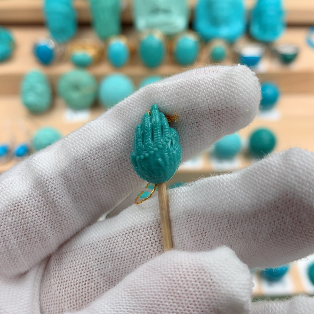 绿松石佛手未镶嵌