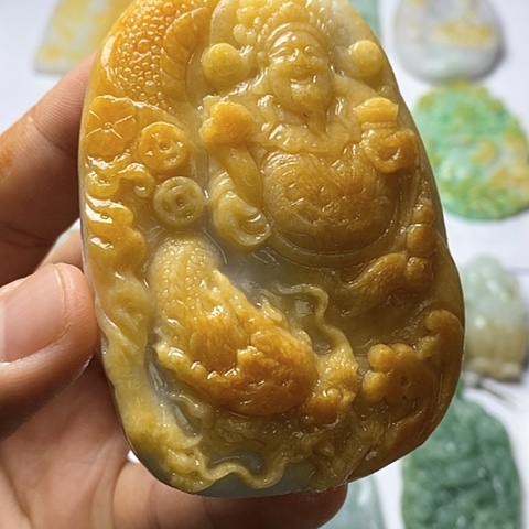 定制翡翠未镶嵌翡翠