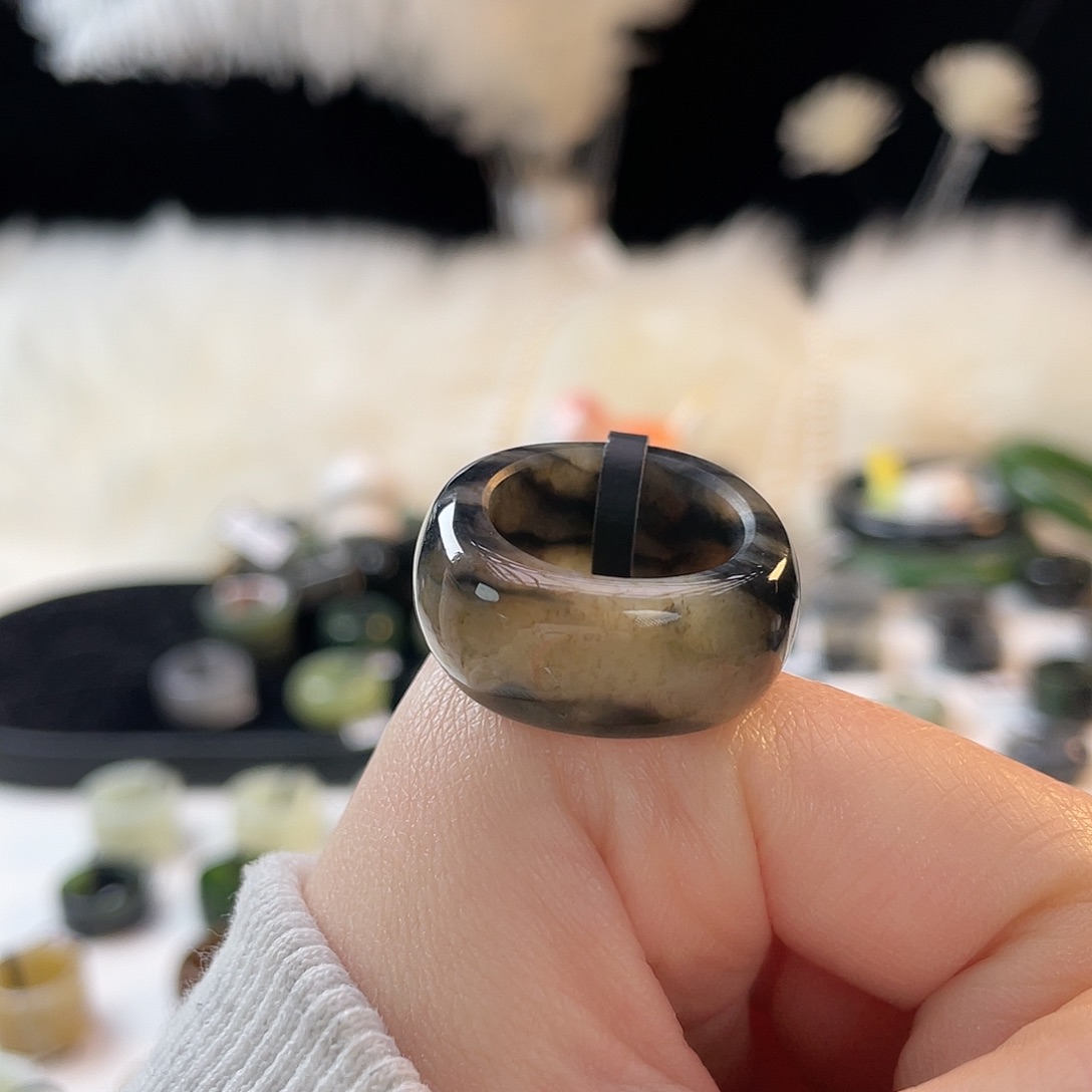 和田玉未镶嵌戒指k24腰花方圆18.0mm