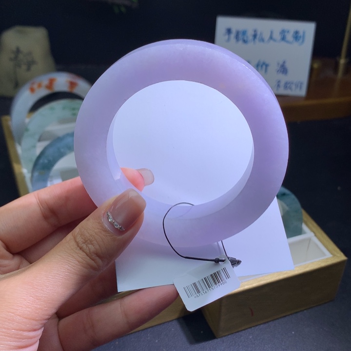 灵***轩定制翡翠未镶嵌翡翠手镯