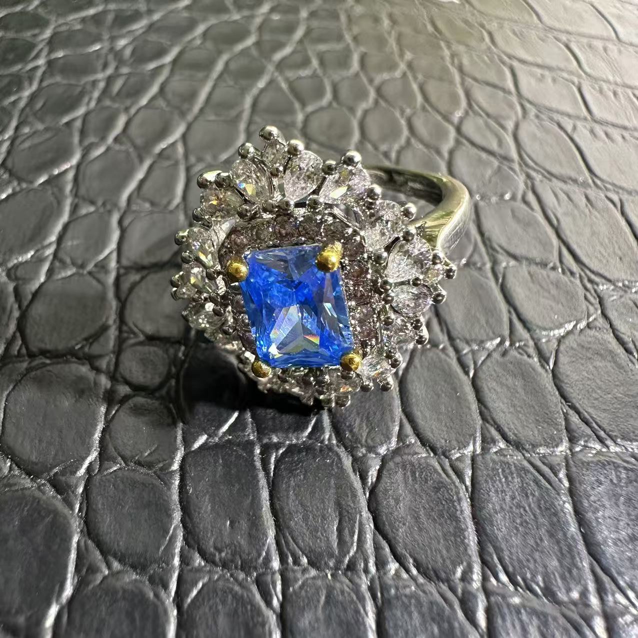 W-746精美时尚戒指多样性发一件