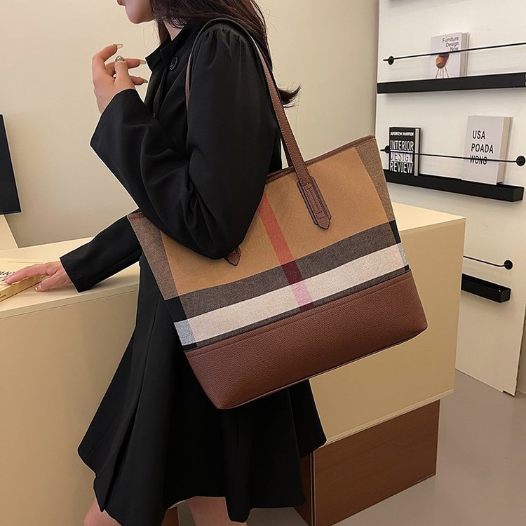 单肩包新款热卖黄麻配皮托特包拉链拼接单肩包