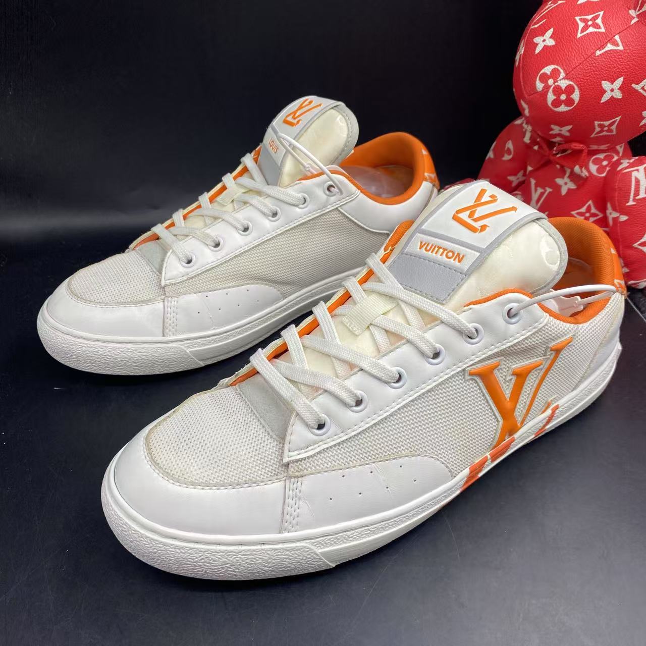 95新 LouisVuitton/路易威登 白橙错位时尚板鞋42.5欧码kke285