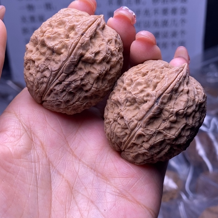 核桃云南野生铁核桃10号38mm