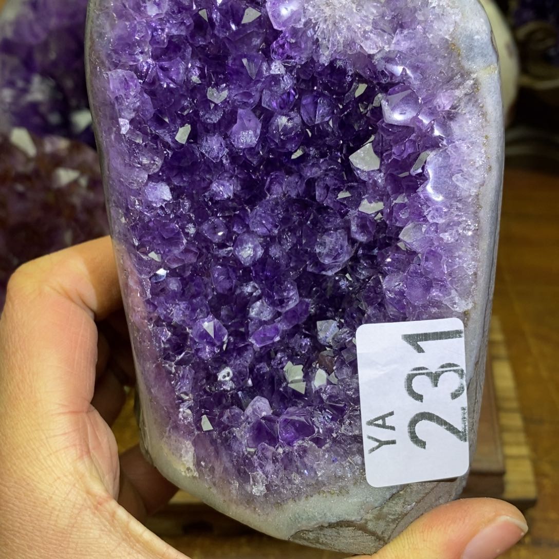 水晶大型摆件（非配饰）未镶嵌