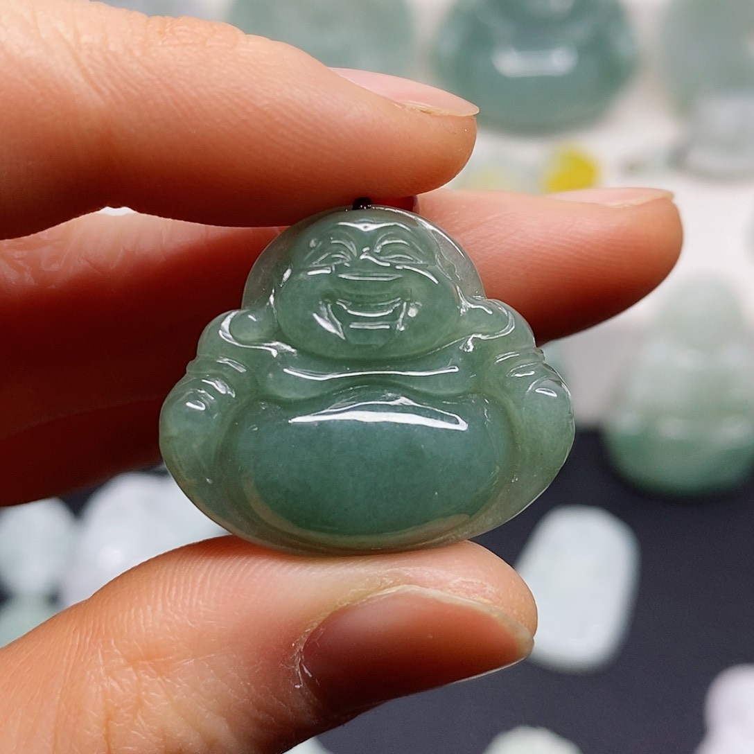 翡翠颈饰未镶嵌吊坠