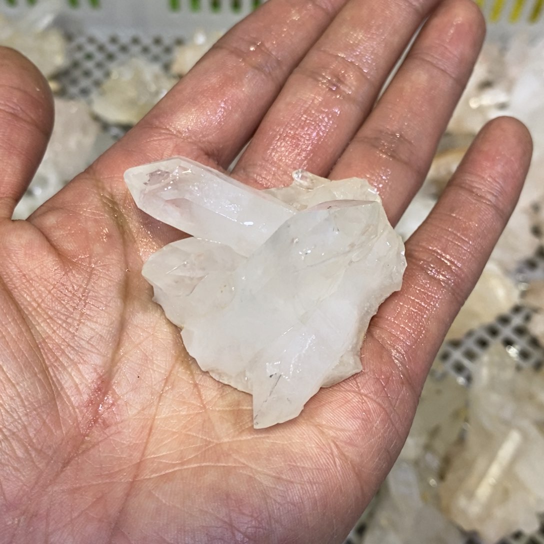 水晶原石摆件未镶嵌水晶