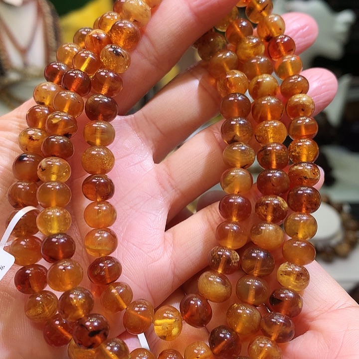 琥珀裸石未镶嵌蜜蜡