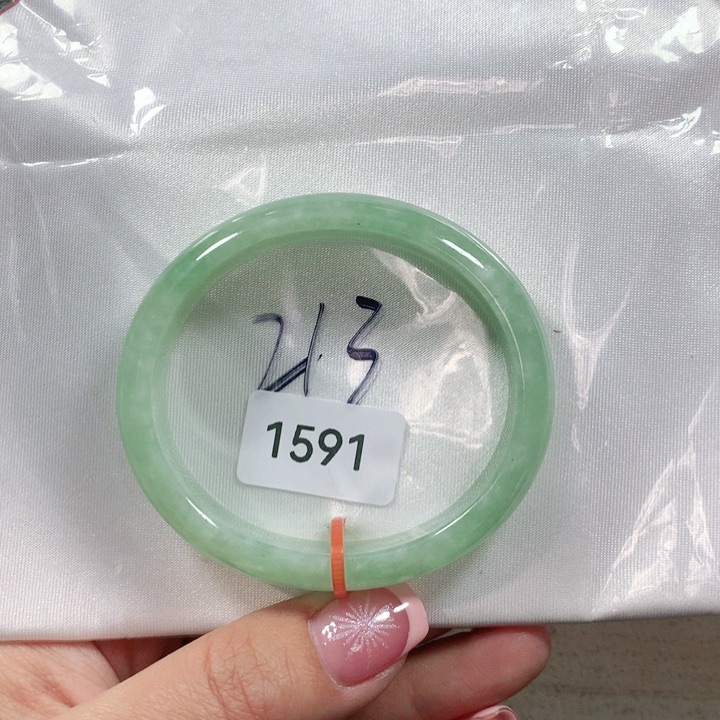 翡翠手镯未镶嵌天然翡翠手镯53