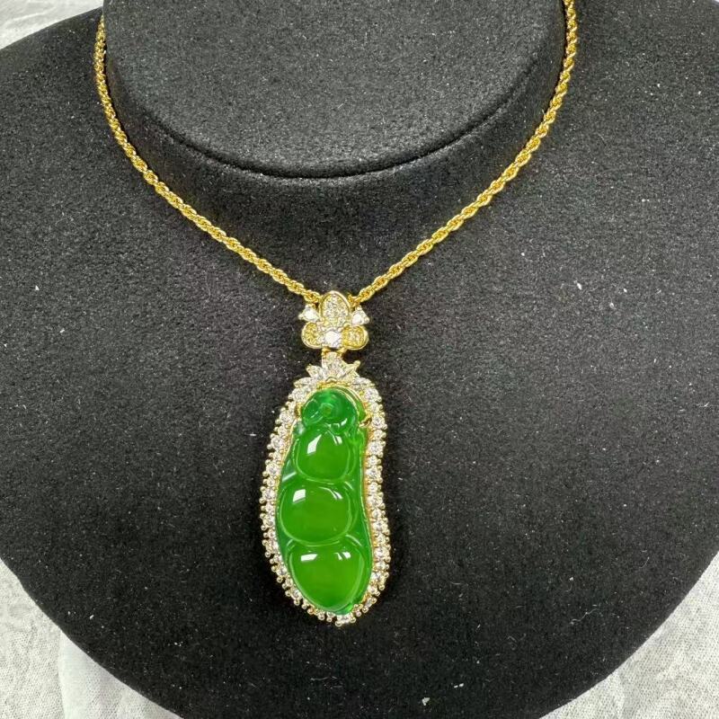 YZ17-天然  高端  大气   -时尚 绿玉髓 豆子吊坠-配链子