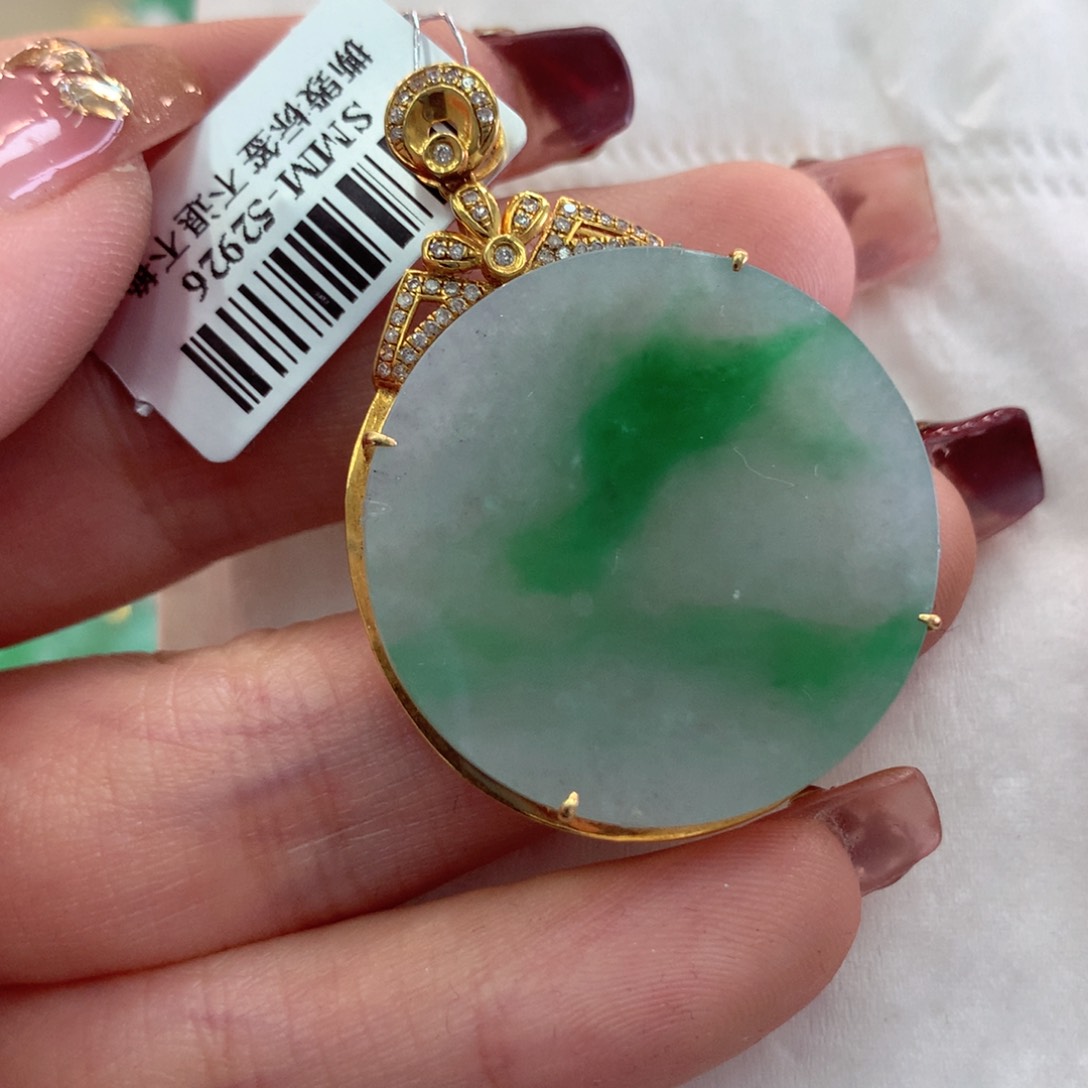 翡翠吊坠(不含链)18K金镶嵌