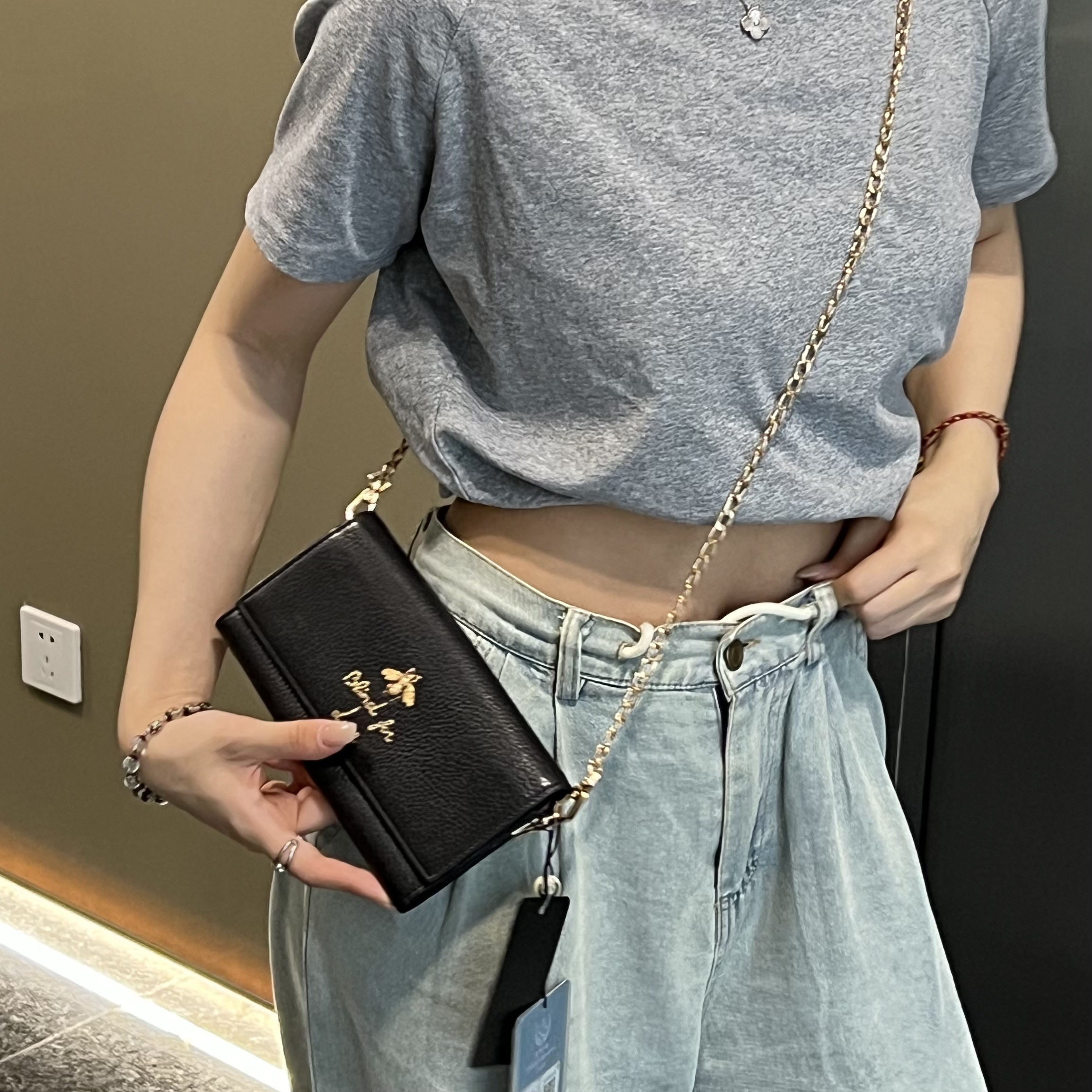 95新 GUCCI/古驰 gucci古驰黑色钱包/4415449