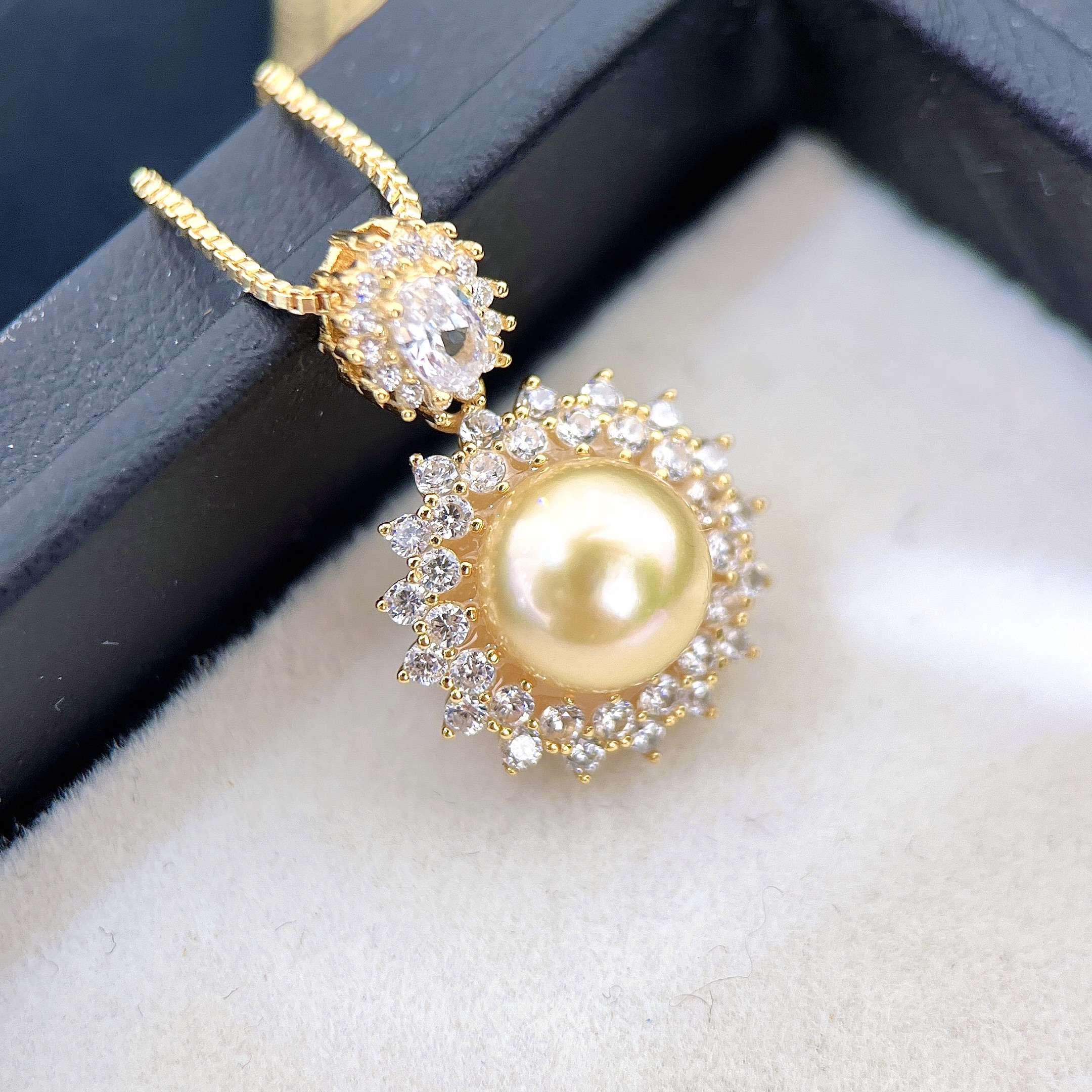 【珍珠甄选】海水羽皇金设计款吊坠 S925银镀金 RR1575