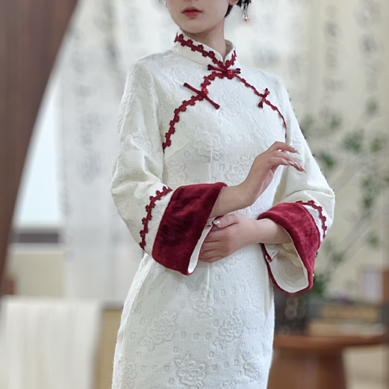 LW-1073米白色红色双襟宽袖口旗袍气质温柔日常国风连衣裙新款