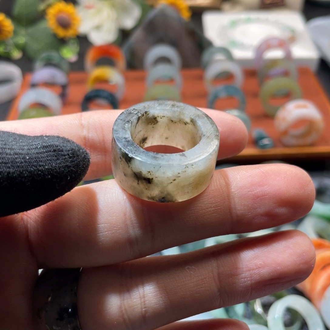 定制翡翠未镶嵌天然翡翠