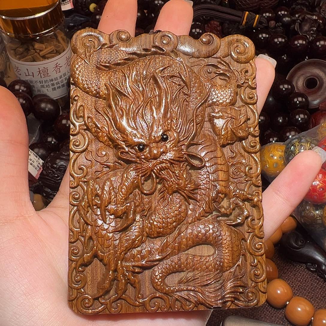 维腊木（绿檀）无事牌