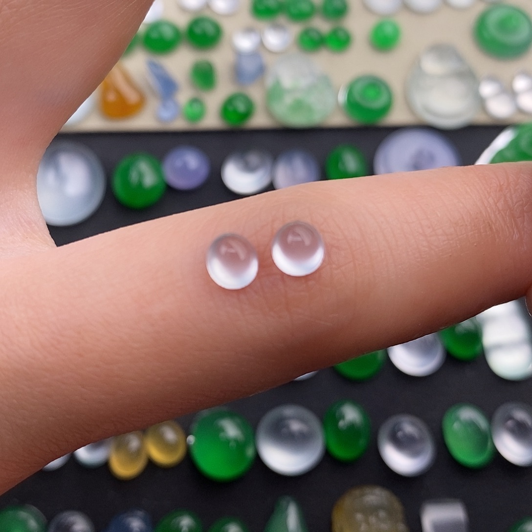 定制翡翠未镶嵌翡翠