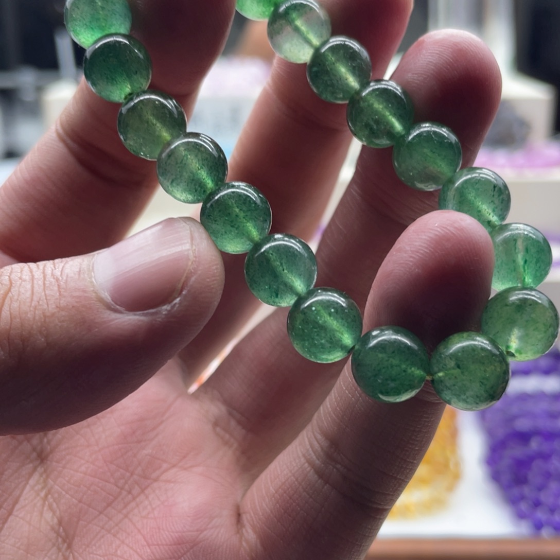 手链未镶嵌水晶10mm左右草莓晶