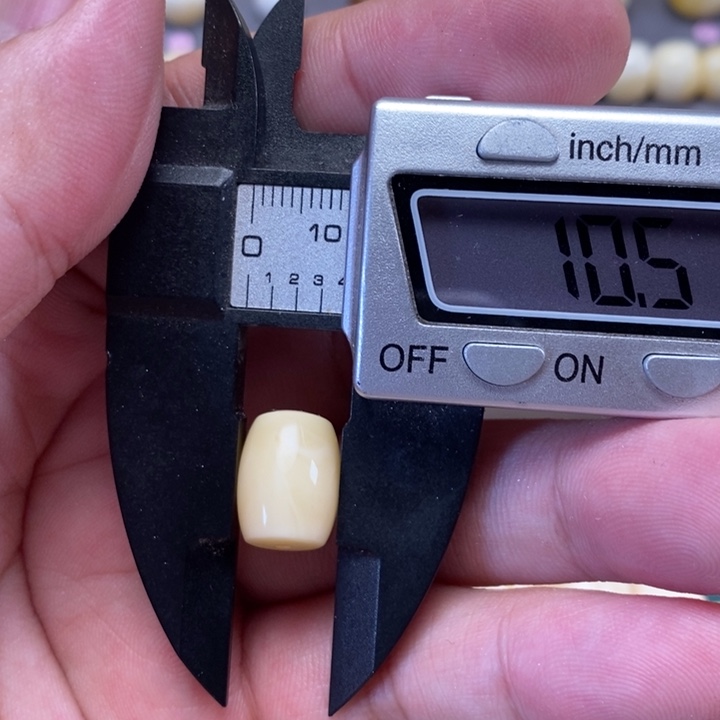 未镶嵌琥珀裸石老型