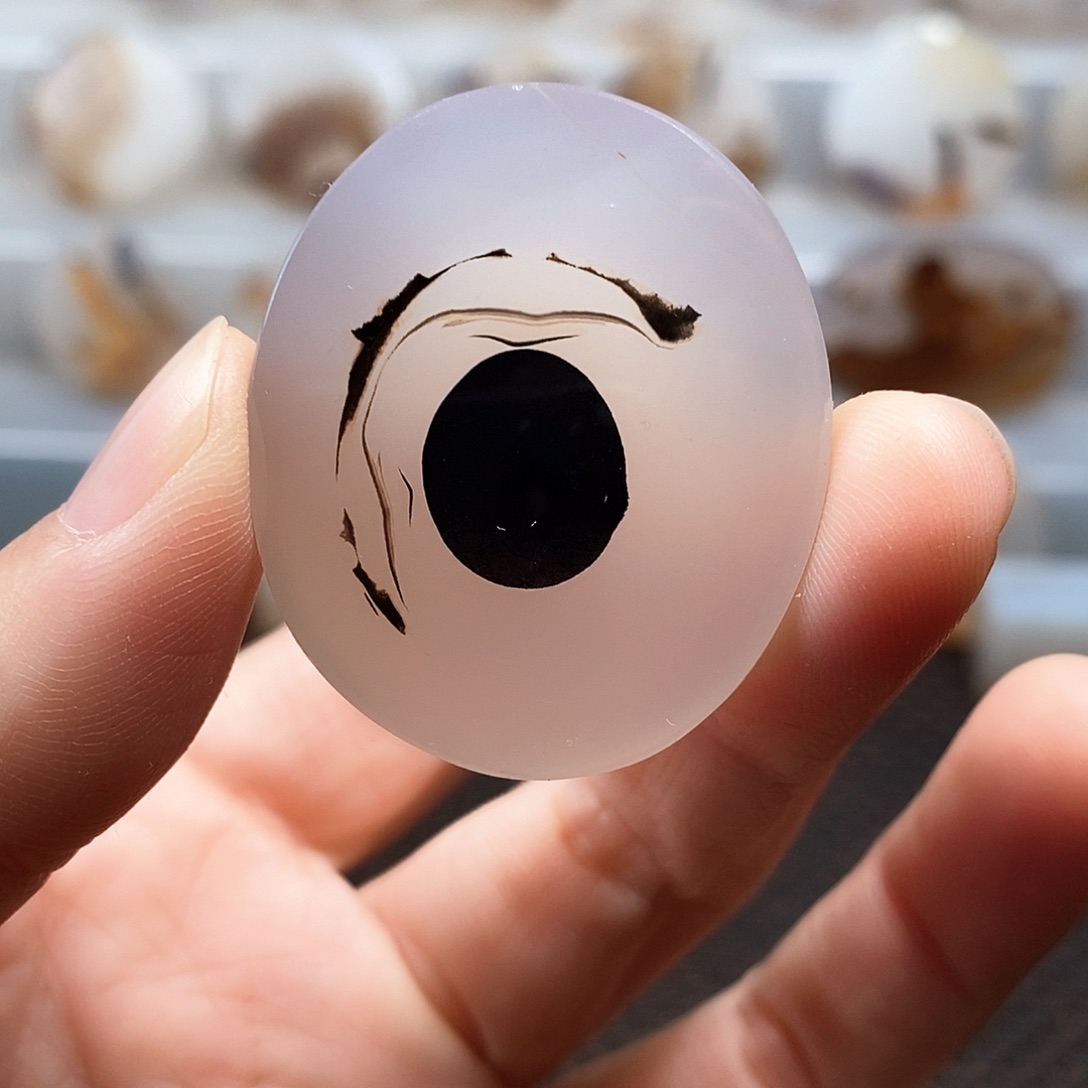 玛瑙/玉髓未镶嵌珠宝奇石