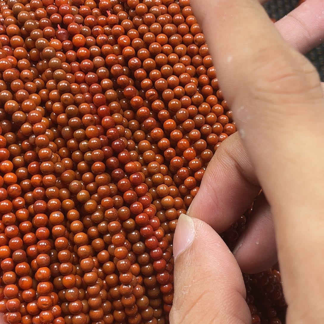 南红玛瑙未镶嵌手链小米珠3.8