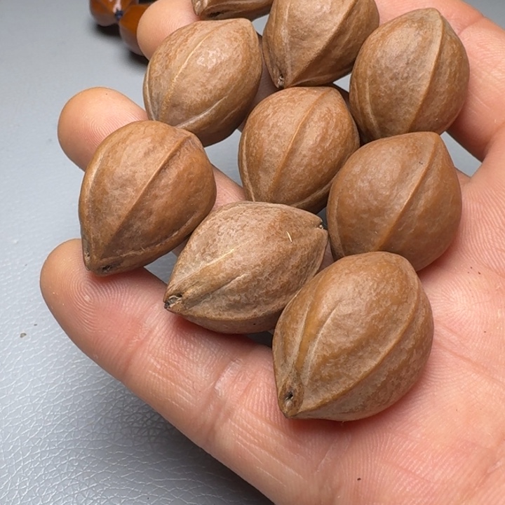 橄榄核手串半**茶橄榄核666