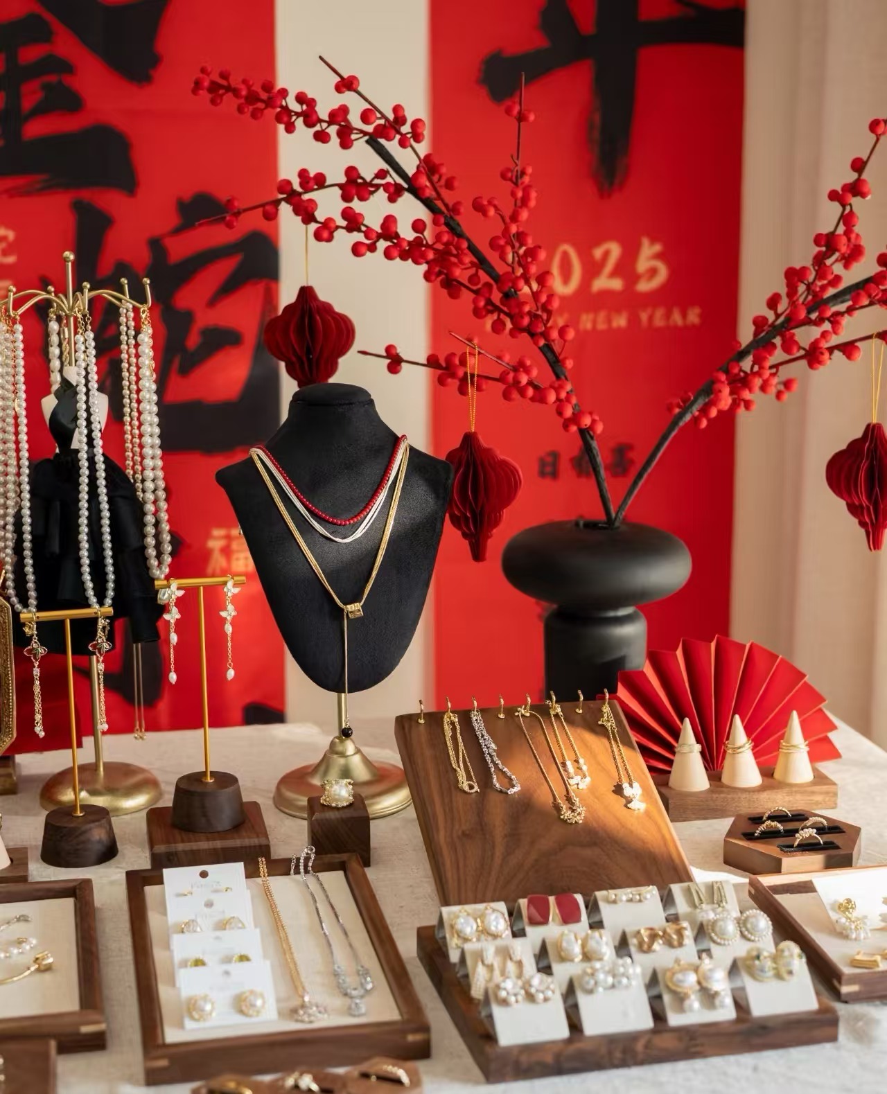 B耳环多款可选时尚百搭