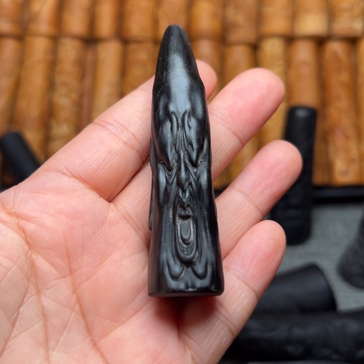 实心竹雕刻手把件