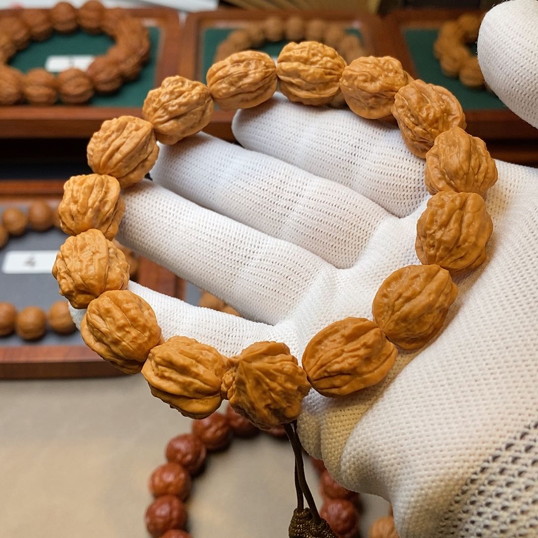 文玩核桃手串金蟾蛤蟆头