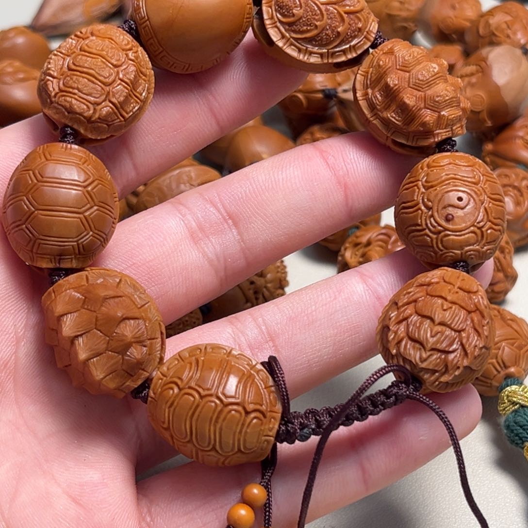 橄榄核吊坠?***?富甲一方