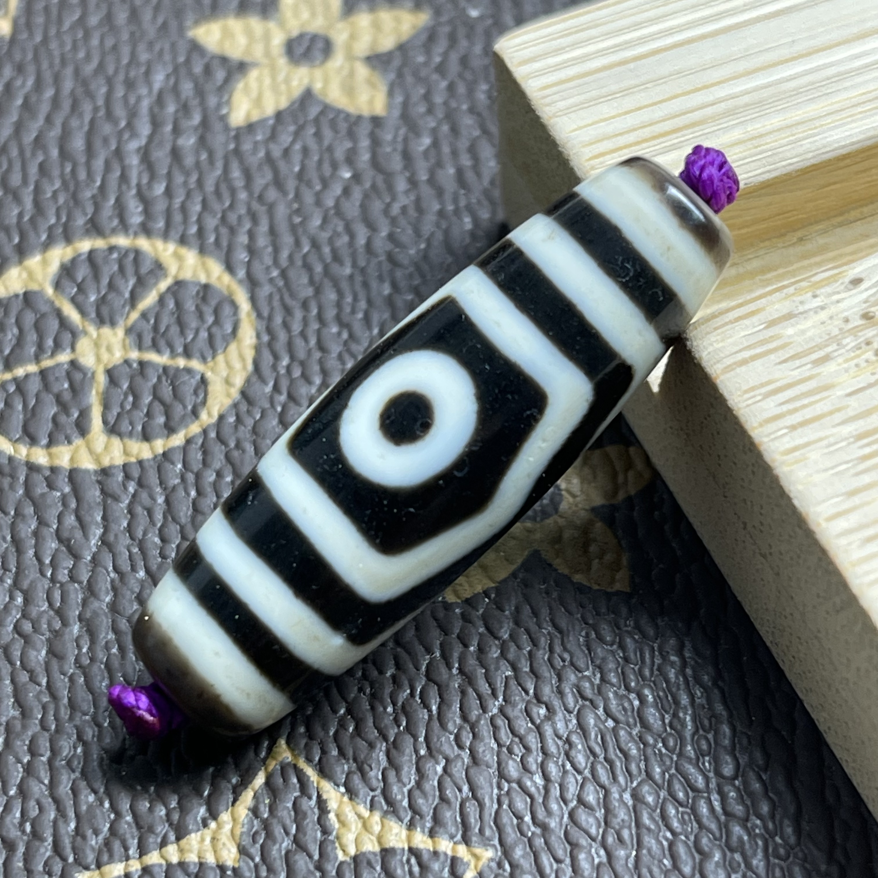 【鸿鑫源精选】聚缘古法手工黑白三眼 搭配手工编绳