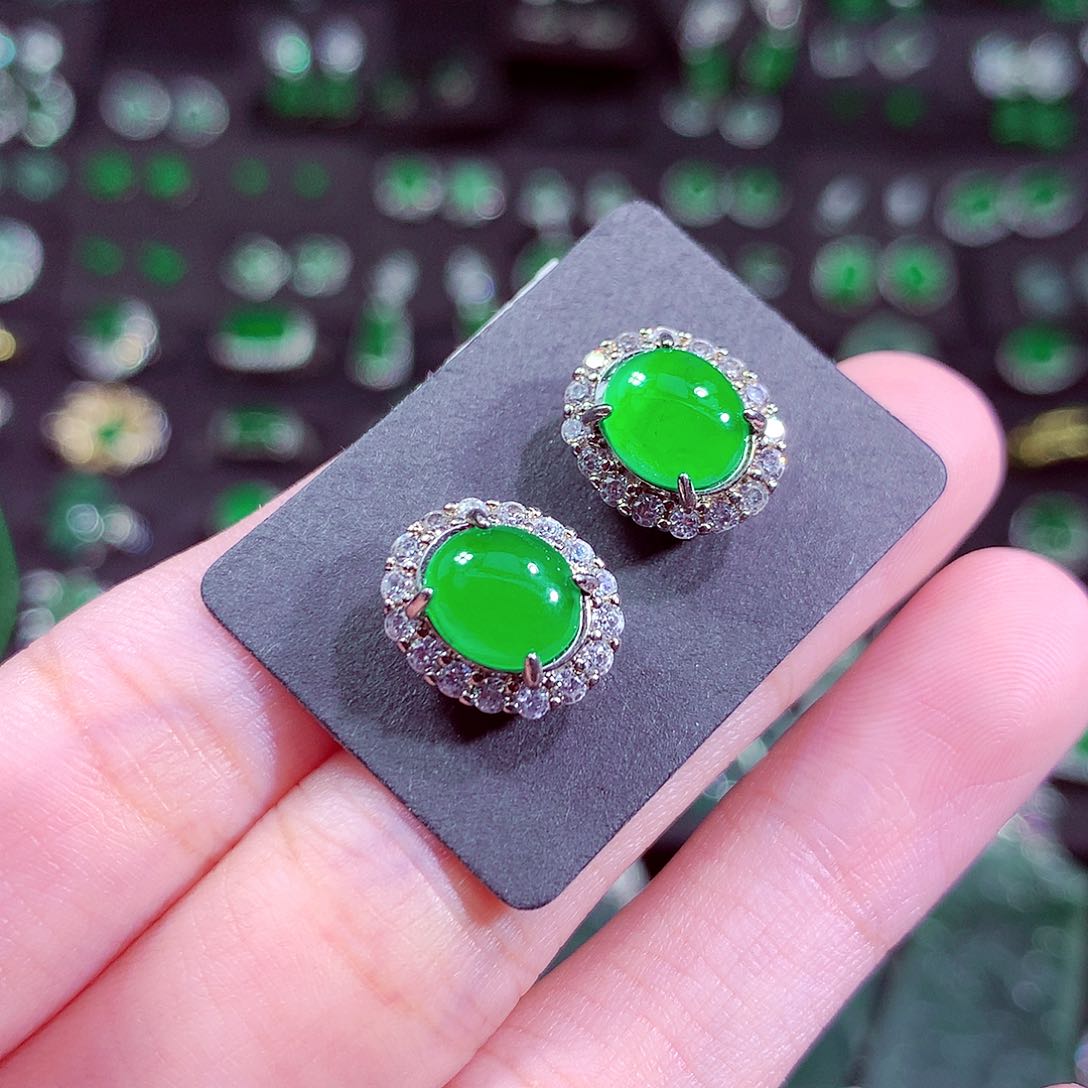 翡翠未镶嵌颈饰天然