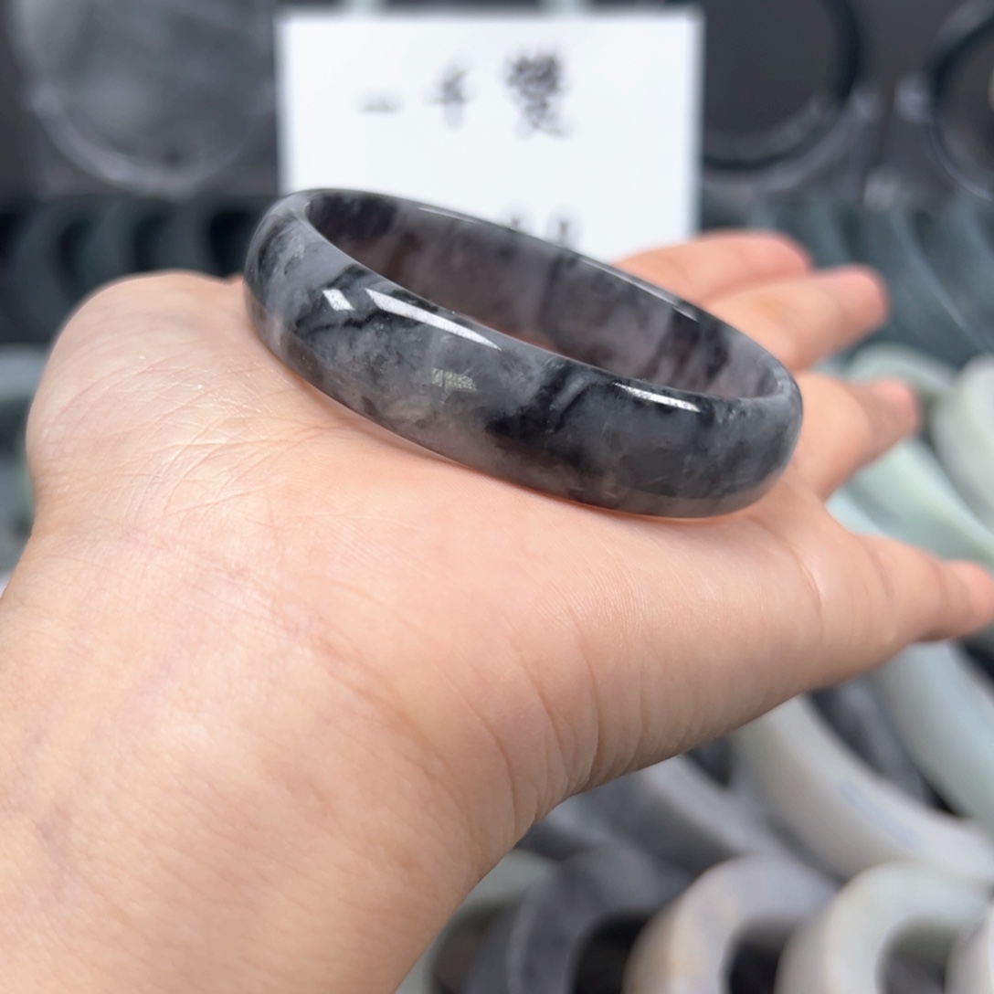 翡翠未镶嵌手镯翡翠手镯