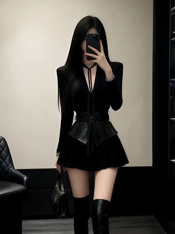 2025秋冬时尚洋气千金风显瘦黑色V领长袖设计感蓬蓬裙两件套套装