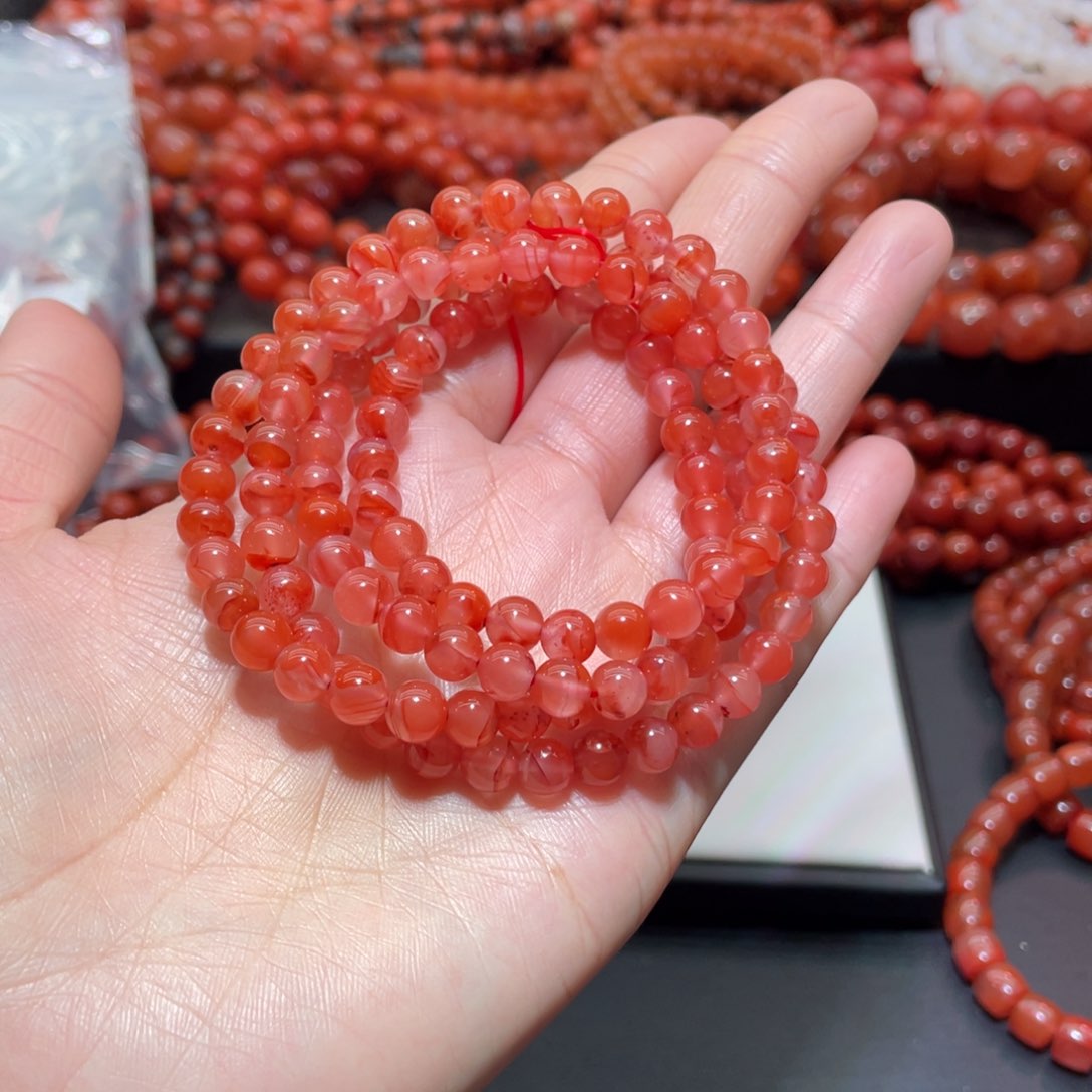 南红玛瑙手链未镶嵌